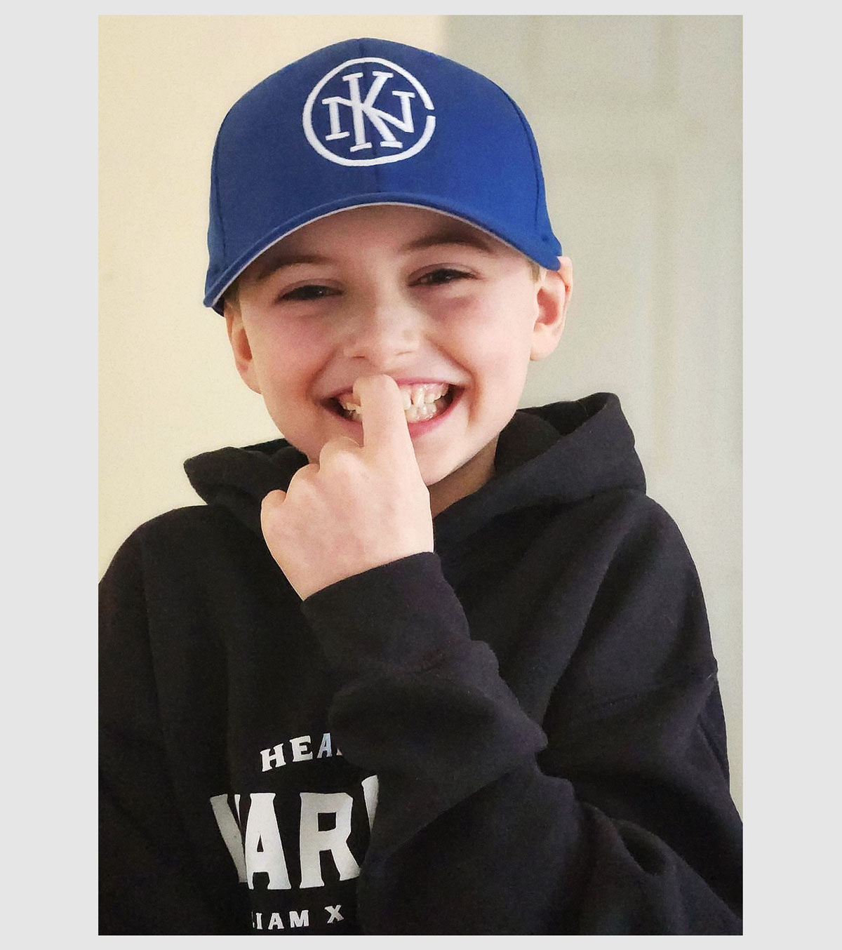 liam-foundation-merch-02c